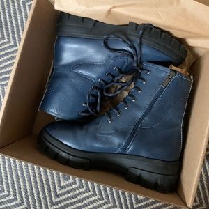 Franco Sarto "Robbie" Navy Blue Combat Boot - Size 7